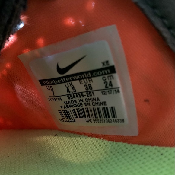 Nike women’s Zoom Kiger 2 size 7 - Picture 4 of 6